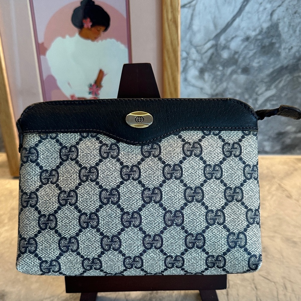 Vintage Gucci Cosmetic Pouch Accessory Collection